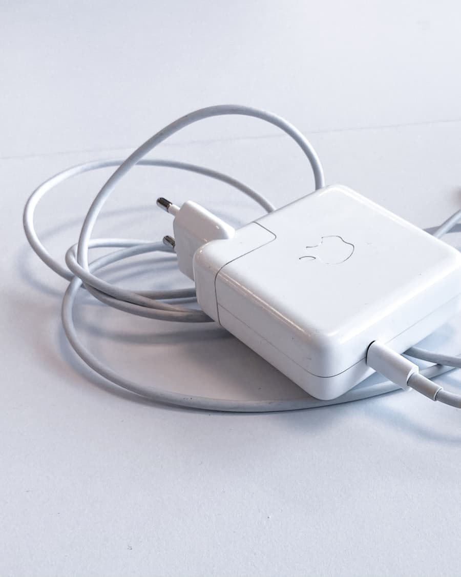 Volt GaN charger