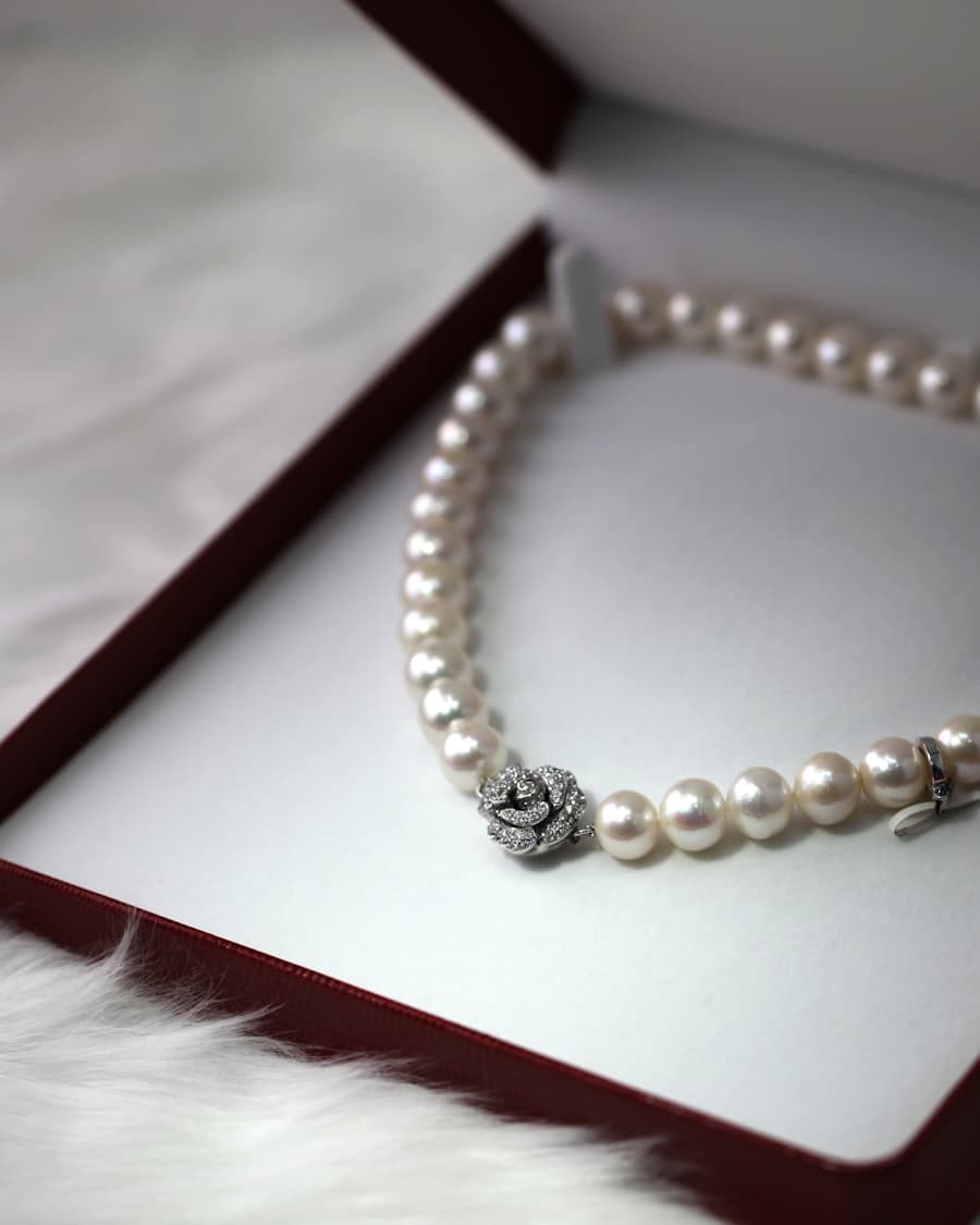 Infinity chain necklace